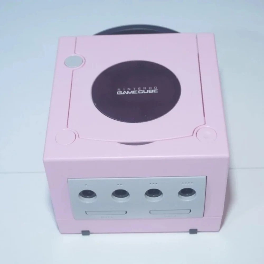 Pastel Pink Nintendo GameCube Console DOL-101 (USA) with Pink LED & Controller